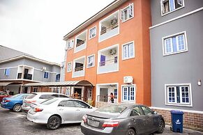 LE RIVERA APARTMENTS