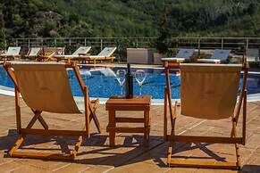 Sunny Side Resort & Spa
