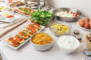 Sunny Side Resort & Spa