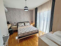 Sunny Side Resort & Spa