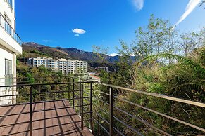 Sunny Side Resort & Spa