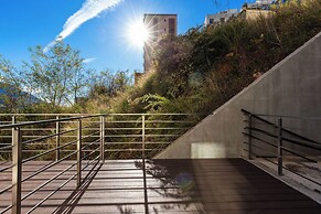 Sunny Side Resort & Spa