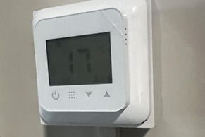 Sheffield Sanctuary - 4 Bedroom House