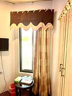 Naveed Tourist Inn