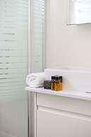 O&OGroup- Classy 3-BR with Stunning View