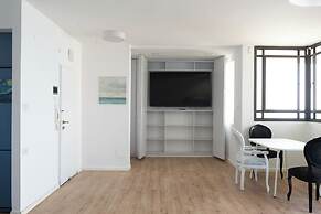 O&OGroup- Classy 3-BR with Stunning View