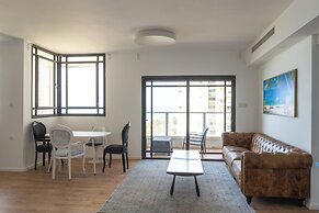 O&OGroup- Classy 3-BR with Stunning View