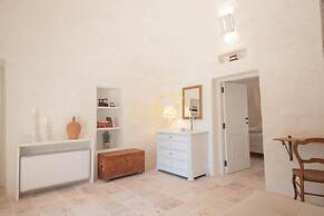 TD Marl Luxury Trulli Experience w Stunning Pool