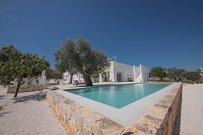 TD Marl Luxury Trulli Experience w Stunning Pool