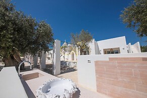 TD Marl Luxury Trulli Experience w Stunning Pool