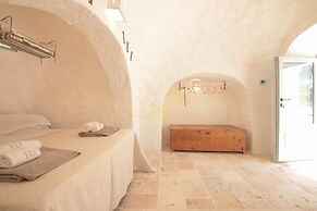 TD Marl Luxury Trulli Experience w Stunning Pool