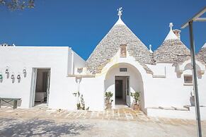 TD Marl Luxury Trulli Experience w Stunning Pool
