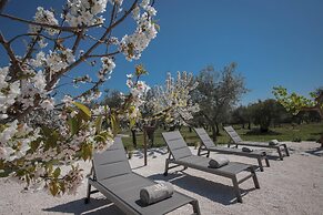 TD Marl Luxury Trulli Experience w Stunning Pool