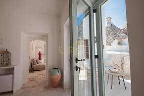TD Marl Luxury Trulli Experience w Stunning Pool