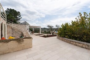 Villa L Arco in Col by Wonderful Italy