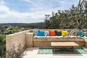 Villa L Arco in Col by Wonderful Italy