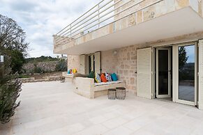 Villa L Arco in Col by Wonderful Italy