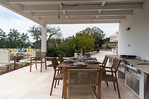 Villa L Arco in Col by Wonderful Italy