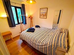 Rebels Retreat - 2-bed Chalet nr St Ives & Hayle
