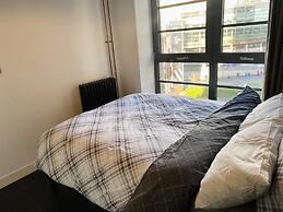 Homely 2-bed Apartment With Stunning Views Wembley