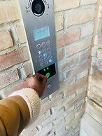 Homely 2-bed Apartment With Stunning Views Wembley