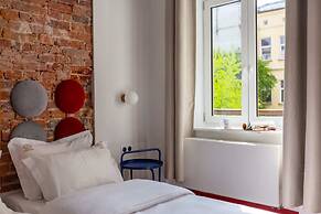 SquadGoals House - Fragola Apartments