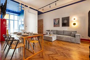 SquadGoals House - Fragola Apartments