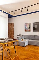 SquadGoals House - Fragola Apartments