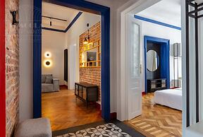 SquadGoals House - Fragola Apartments