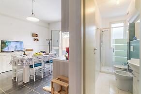 Distefano House Close To Sea