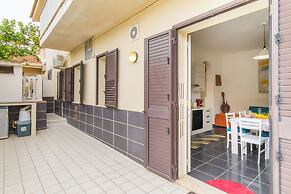 Distefano House Close To Sea