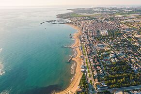 Distefano House Close To Sea