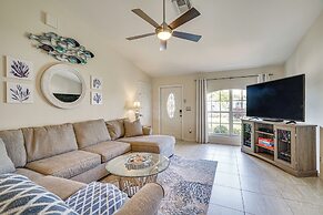 Cape Coral Home w/ Screened Porch: 4 Mi to Beach!