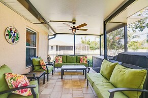 Cape Coral Home w/ Screened Porch: 4 Mi to Beach!