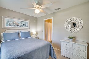 Cape Coral Home w/ Screened Porch: 4 Mi to Beach!