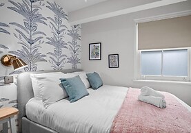 The Narrow House By My Getaways