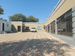R&H Guest House
