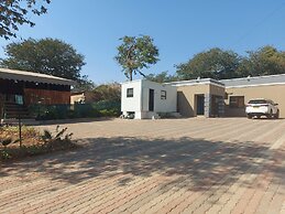 R&H Guest House