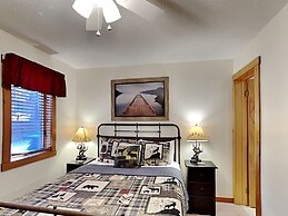 Sunplace 02 by Taylor Made Deep Creek