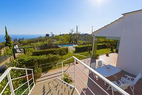 Estate4home - Villa Corinna