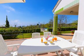 Estate4home - Villa Corinna