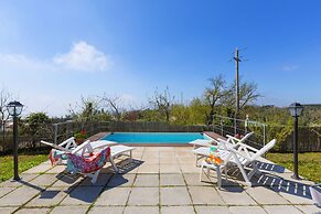 Estate4home - Villa Corinna