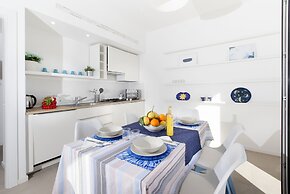 Estate4home - Villa Corinna