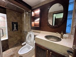 Fusion Links Apartment