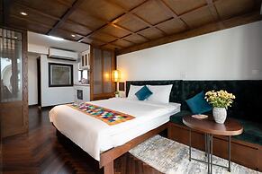 Fusion Links Apartment