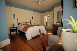 The Boho Buffalo Inn