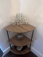 Comfortable 3 Bedroom House-ng5,sleeps 5