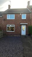 Comfortable 3 Bedroom House-ng5,sleeps 5