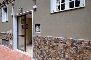 Via Consalvo 120 A in Naples