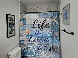 Red115 - Living the Beach Life